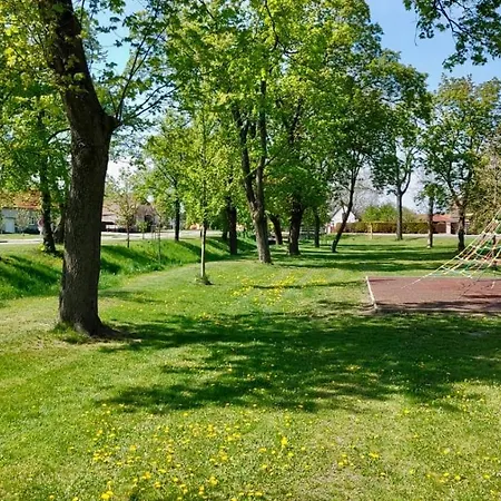 - Cykloubytovani U Rasku * Dolní Dunajovice